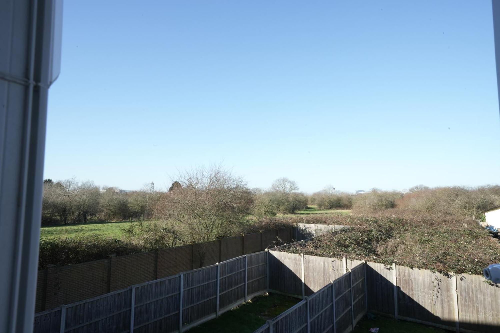 Hatton Apartments Heathrow Airport- Free Parking-Free Underground To And From Heathrow Airport Hatton Cross See Picture-See London Fast Hatton Cross To Central London 30Min Εξωτερικό φωτογραφία