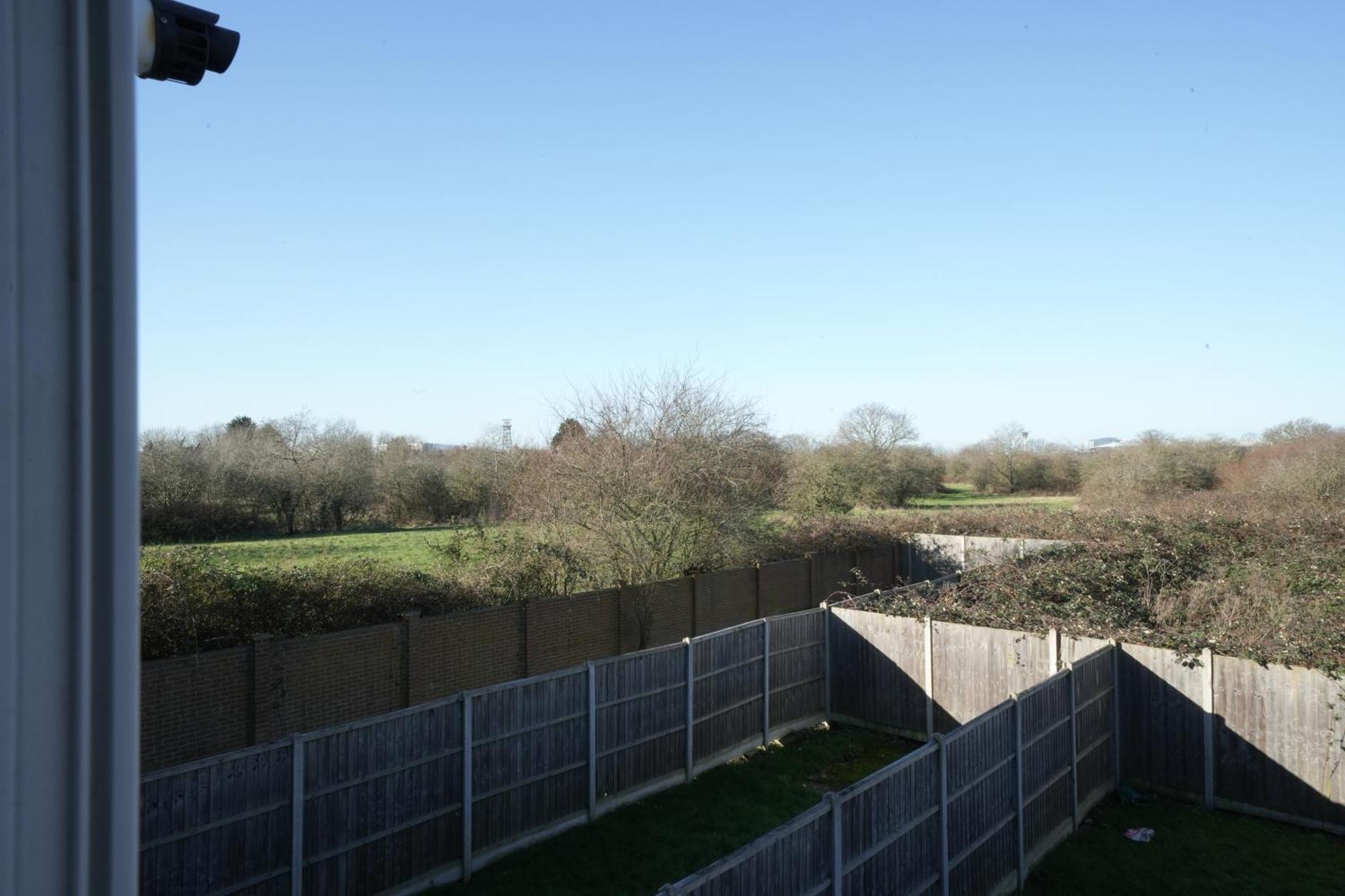 Hatton Apartments Heathrow Airport- Free Parking-Free Underground To And From Heathrow Airport Hatton Cross See Picture-See London Fast Hatton Cross To Central London 30Min Εξωτερικό φωτογραφία