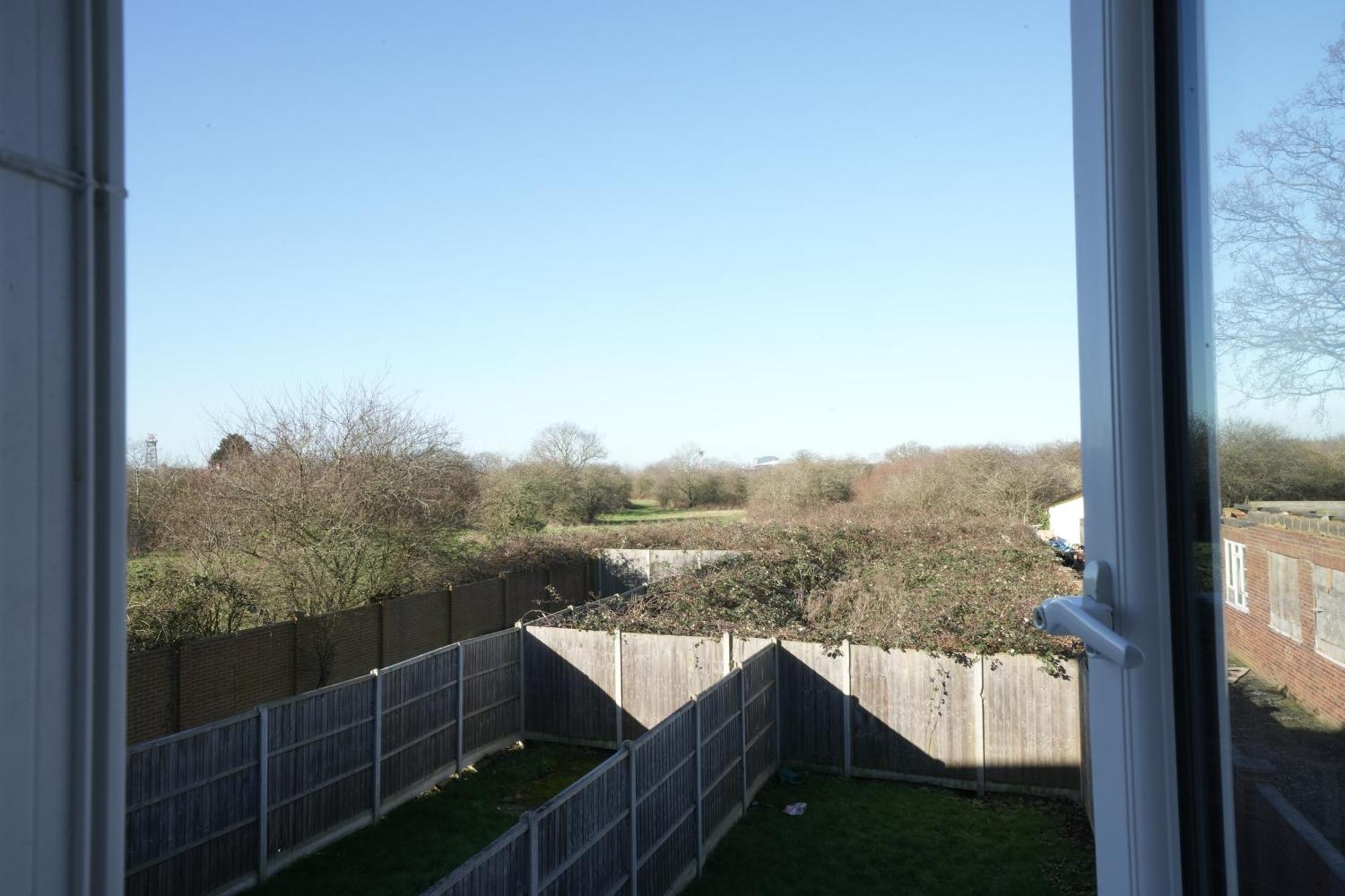 Hatton Apartments Heathrow Airport- Free Parking-Free Underground To And From Heathrow Airport Hatton Cross See Picture-See London Fast Hatton Cross To Central London 30Min Εξωτερικό φωτογραφία