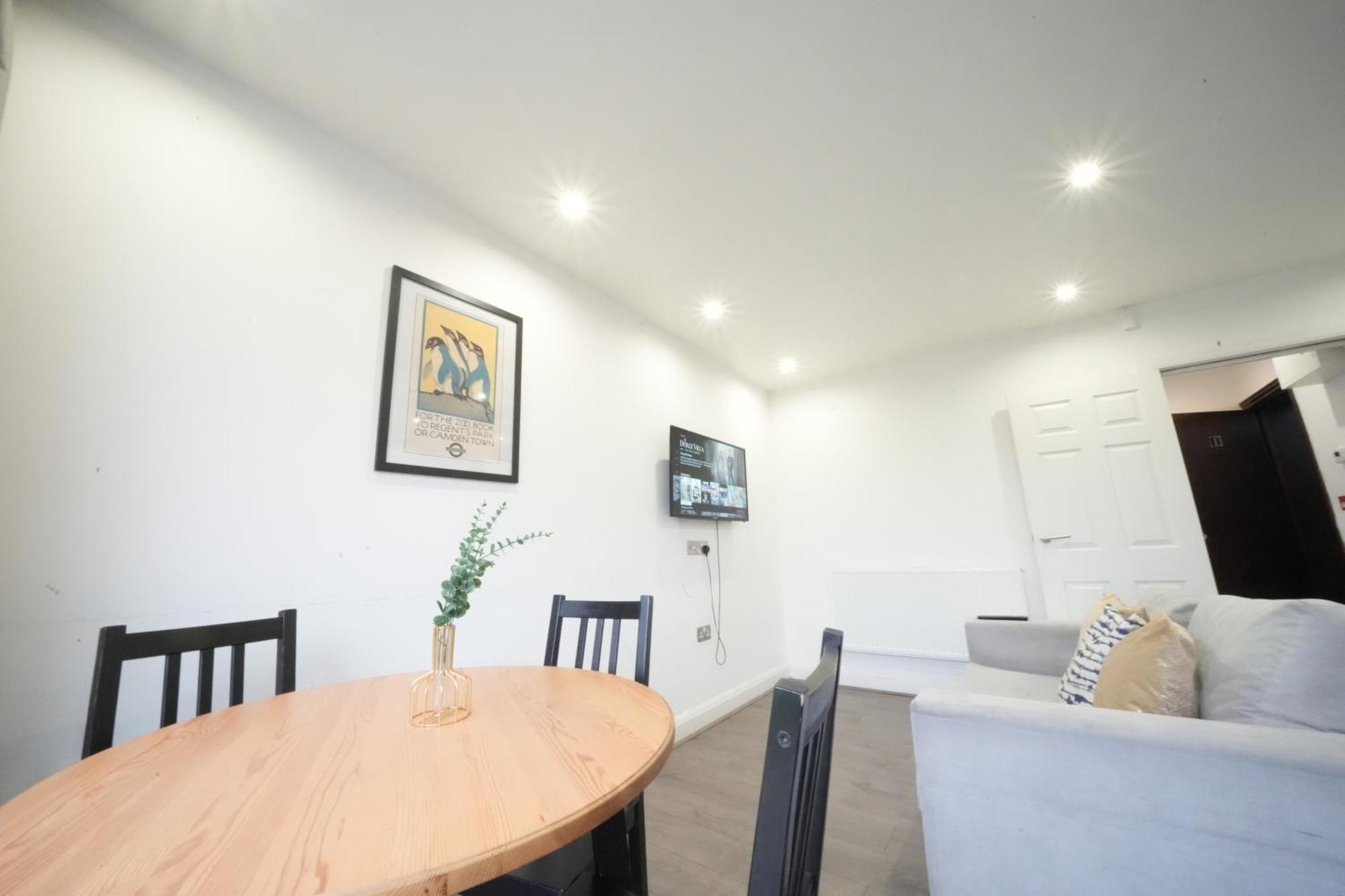 Hatton Apartments Heathrow Airport- Free Parking-Free Underground To And From Heathrow Airport Hatton Cross See Picture-See London Fast Hatton Cross To Central London 30Min Εξωτερικό φωτογραφία
